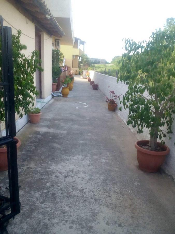 Chrysanthi Melitsa Apts. Sidárion Buitenkant foto