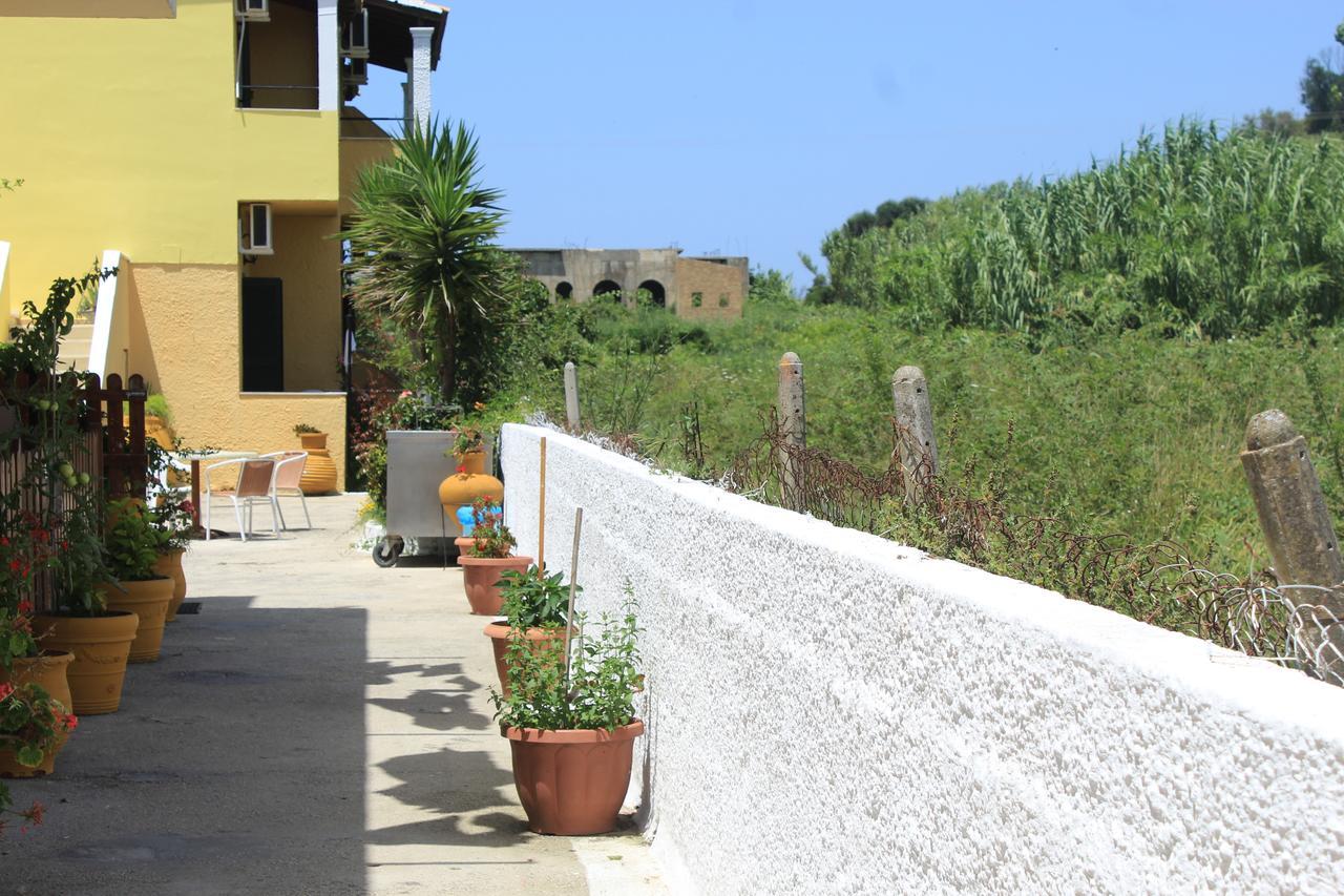 Chrysanthi Melitsa Apts. Sidárion Buitenkant foto